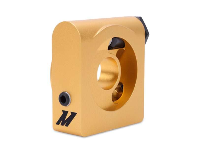 Mishimoto Oil Sandwich Plate w/ Rear-Mounted Thermostat